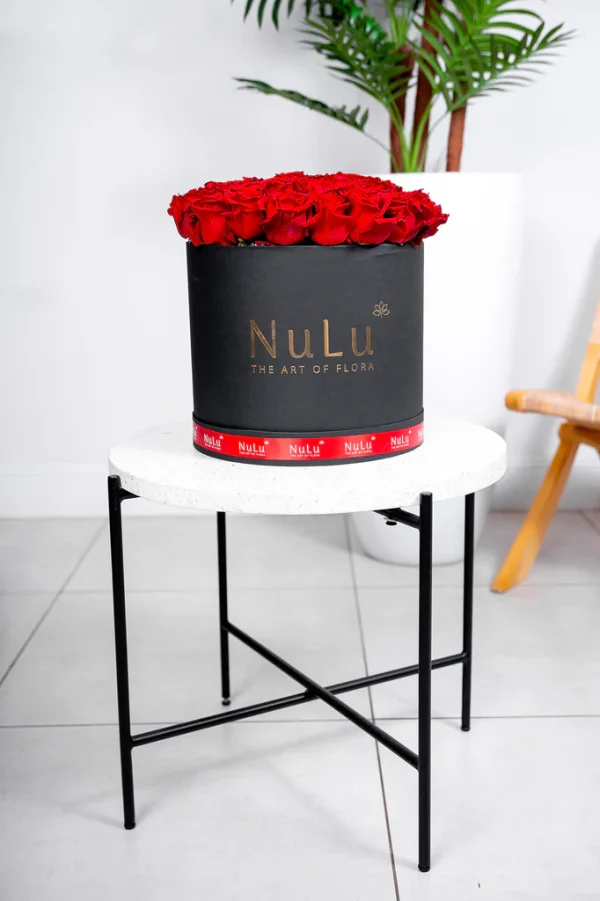 Red Roses in A Box