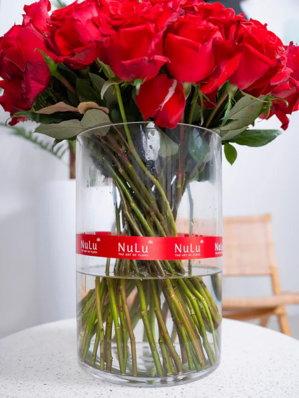 Red Roses in A Vase - Image 3