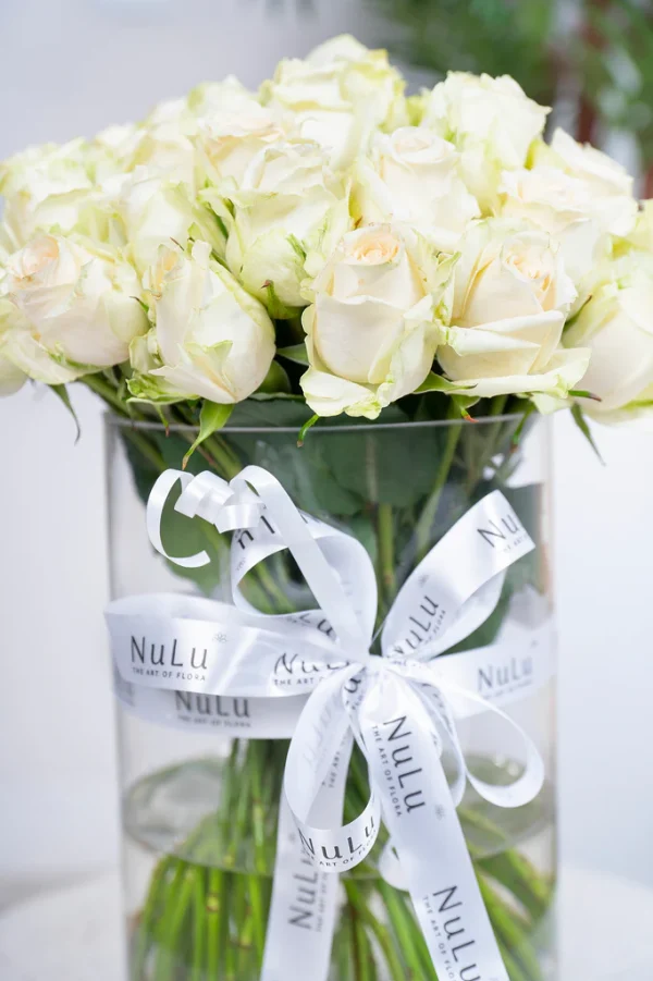 White Roses in A Vase - Image 5